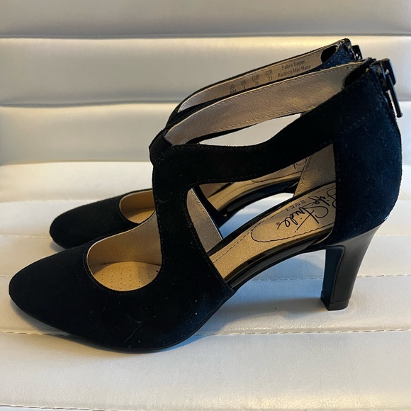 Life Stride Shoes Lifestride Black Pumps With Heel Poshmark